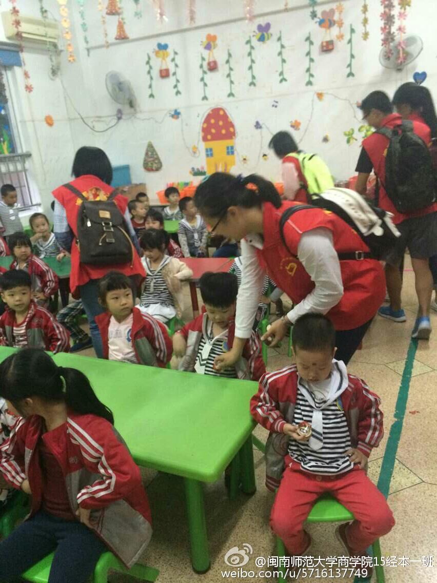 志在大爱，愿为奉献——专访365英国上市公司“校园十佳志愿者”金佳妮同学、张劲宗同学