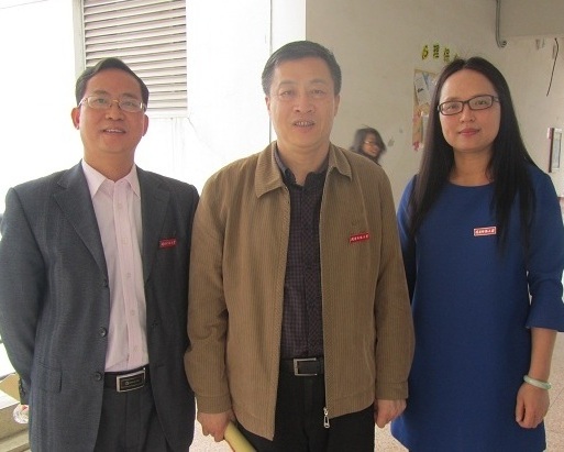 立足基层  关心关注教学第一线 ——公司党委书记林晓峰同志深入经济公司课堂听课与评课