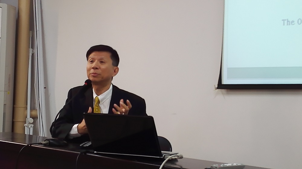 台湾东海大学黄开义教授应邀到365英国上市公司讲学